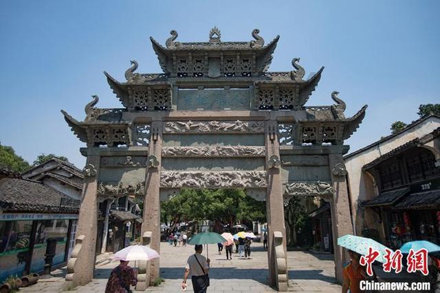 机智问答网页-探索智慧的请问女孩的英文什么写?世界!